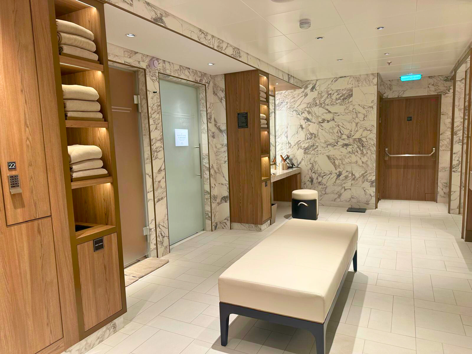 d39c6d3b-44ac-4749-bb3b-5e0441b12284 d39c6d3b-44ac-4749-bb3b-5e0441b12284